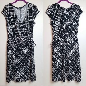 Side Tie Ruched Surplice Stretch Cocktail Dress